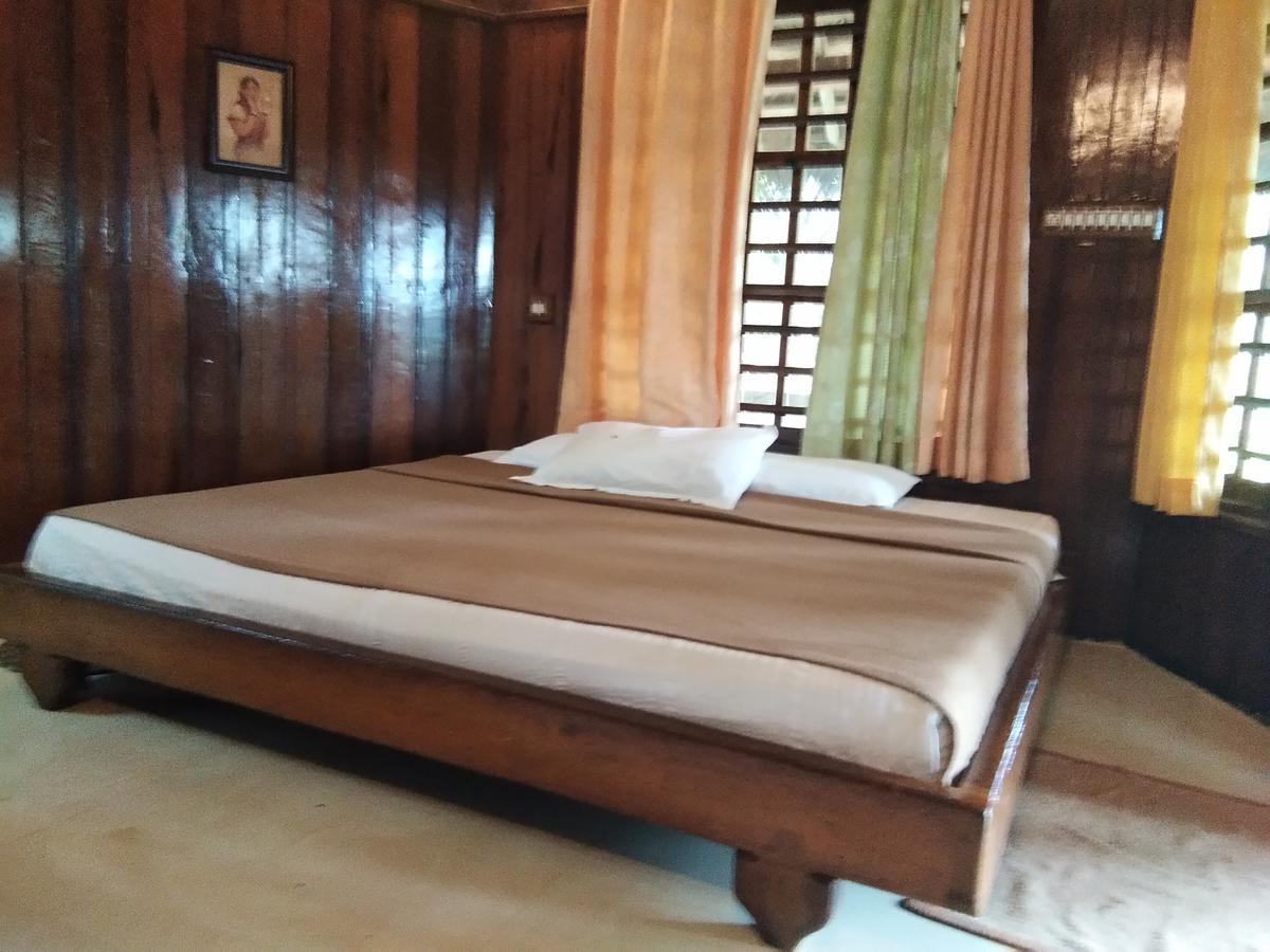 Natural Cottage Varkala Bagian luar foto